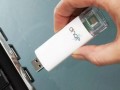 USB کوچکی که می‌تواند سطح HIV خون را با دقت بالا تشخیص دهد - روژان