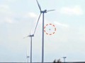 تماشا کنید: UFO با پرواز بر فراز نیروگاه بادی توربین‌ها را خاموش می‌کند - روژان