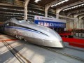 چین قطار آزمایشی اش را با سرعت ۵۰۰ کیلومتر در ساعت رونمایی کرد
