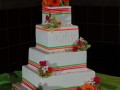تصاویر کیک های عروسی تزئین شده با گل طبیعی سری دوم
