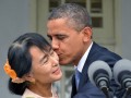 (تصاویر) بوسۀ خبرساز اوباما