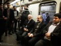 حسن روحانی رئیس جمهور ایران در روز پاک سوار مترو شد