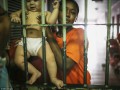 خرید و فروش نوزادان زندانی تصاویر