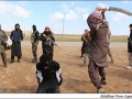 داعش یک مرد سوری را در حماه گردن زد   عکس(۱۸ )
