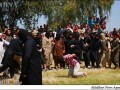 سنگسار و اعدام سه مرد عراقی به دست داعش   تصاویر