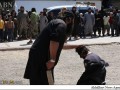 عکس/ داعش دو مرد سوری را به اتهام جعل عنوان گردن زد( ۱۸) | مجله اینترنتی آریانما