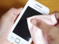 نحوه تمیز کردن صفحه نمایش گوشی یا تبلت | وبلاگ ایران آی تی
