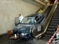 تصاویری از عجیب ترین تصادف ها - اخبار خودرو