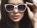 سلامت بانوان اوما-ضرورت استفاده از عینک آفتابی در این ساعات