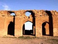 قلعه قمرود - iran easy travel