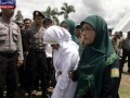 «گشت ارشاد» اندونزی! (+عکس)  -   نیاوران نیوز | niavarannews.ir