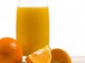 نوشیدن روزی یك لیوان آب پرتقال انسان را زیباتر می كند - sciencefa.com