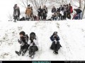 تصاویر برف‌ بازی دختران تهرانی در پارک ملت