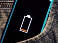 چطور باتری گوشی‌های هوشمند را سریع‌تر شارژ کنیم : ۵ نکته کلیدی | ۴Farda